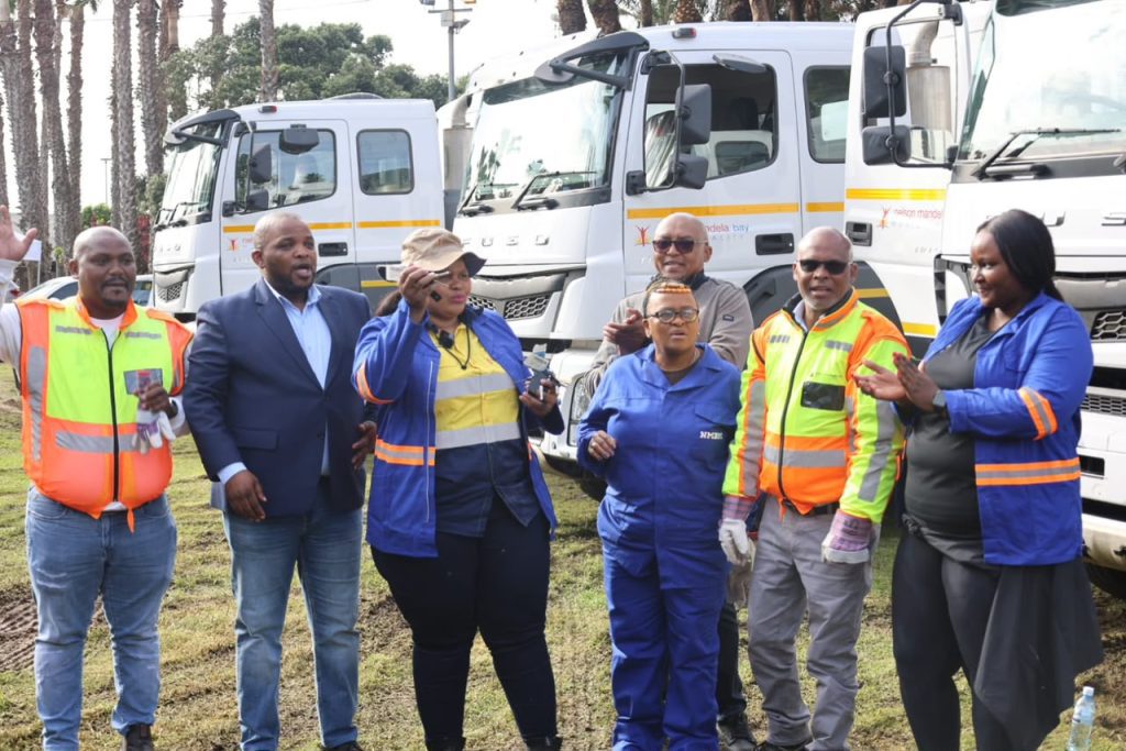 Nelson Mandela Bay Launches Major Environmental Drive with R34m Fleet Investment Nelson Mandela Bay Launches Major Environmental Drive with R34m Fleet Investment